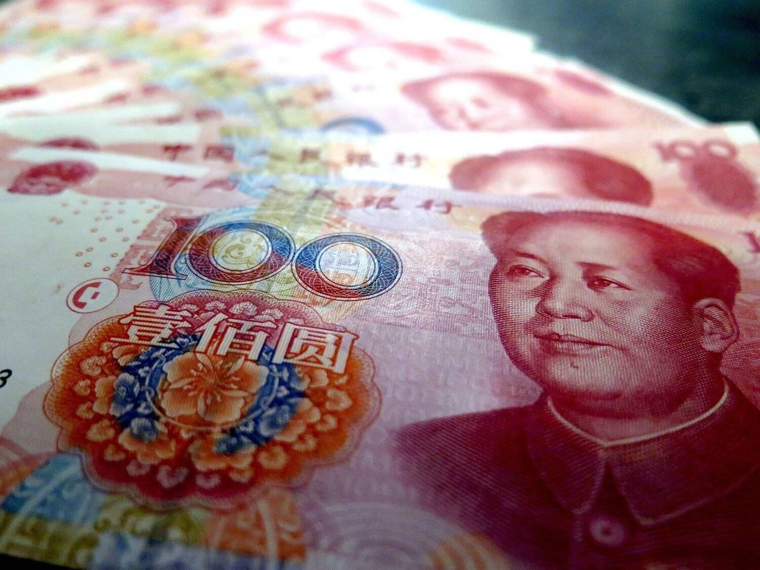 Economia chinesa cresceu 2,2% no ano passado