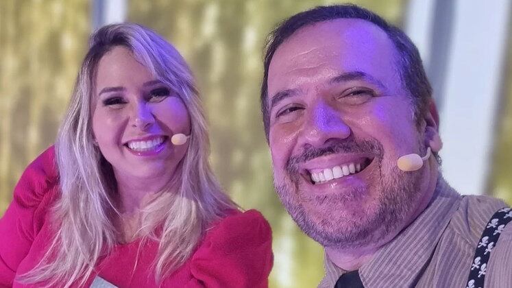 Henrique The Fallas está sempre registrando momentos ao lado dos especialistas. Dessa vez, o jurado fez uma postagem falando sobre o episódio e convidando o público para assistir junto com Andréa Sorvetão