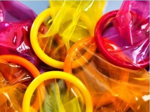 Ministério da Saúde informou que nos últimos cinco anos distribuiu gratuitamente 2,2 bilhões de preservativos