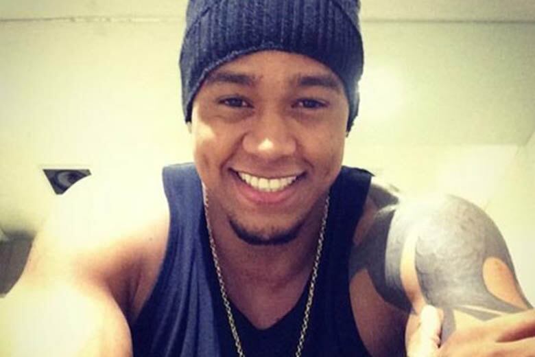 Léo Santana também não esconde de onde herdou todo o seu rebolation! Léo nasceu em Salvador no dia 22 de abril de 1988

+ O que é que a Bahia tem? Tuca Fernandes e Margareth Menezes provam comida baiana com Roberto Justus
+ Até clique do bumbum! Veja as mais diferentes selfies compartilhadas pelos famosos
+ Deputada funkeira diz que o estilo musical ajuda a sociedade: “Você acaba tirando muitos jovens das drogas”
+ Funkeira famosa revela que Beyoncé é sua inspiração: “O jeito de cantar e de ser é o que mais pego”
