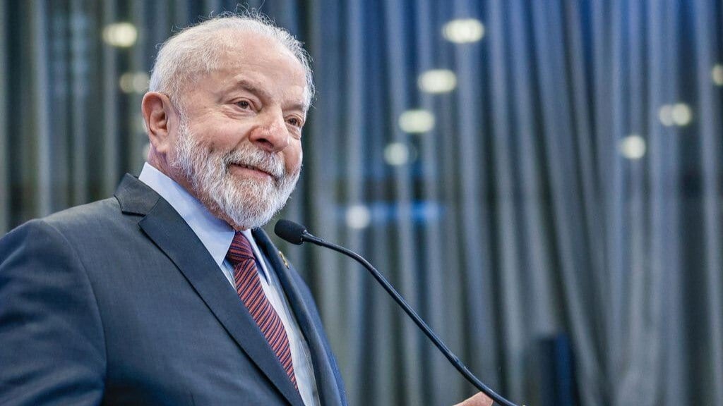 Presidente desejou pronta recuperação a Faustão