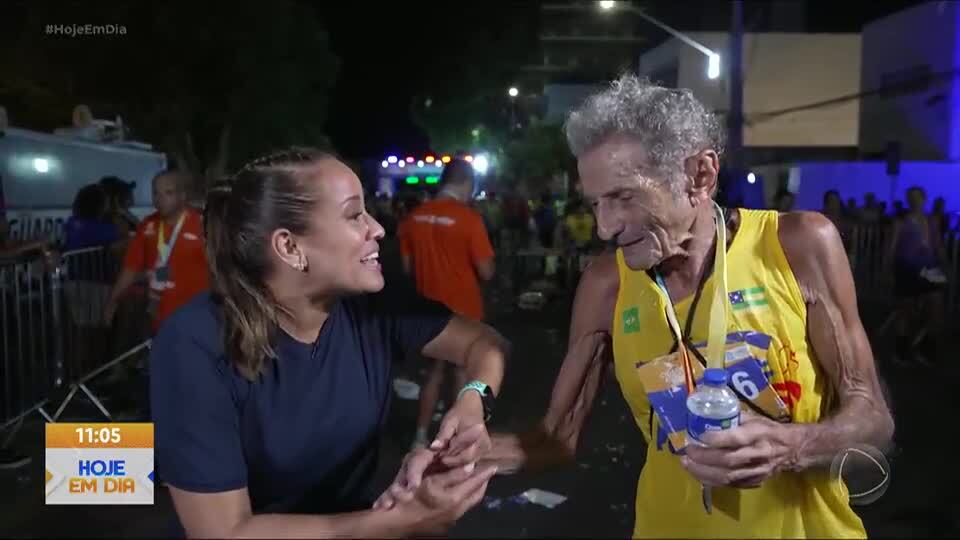 Personagens do Brasil: Idosos dão exemplo de superação ao participarem de corrida em Aracaju (SE)
