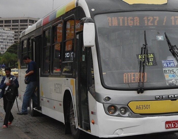 Carioca pagará mais caro por transporte público em 2016