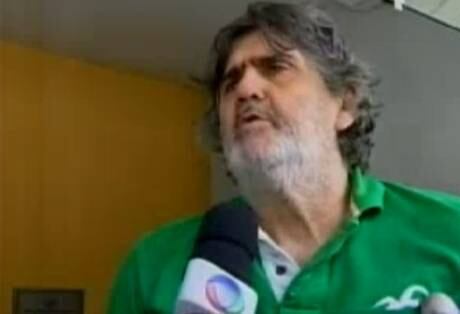 Carone sofreu um infarto e está sob cuidados médicos