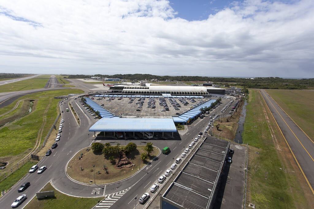 Aeroporto aviação voo Deputado Luís Eduardo Magalhães Salvador Bahia