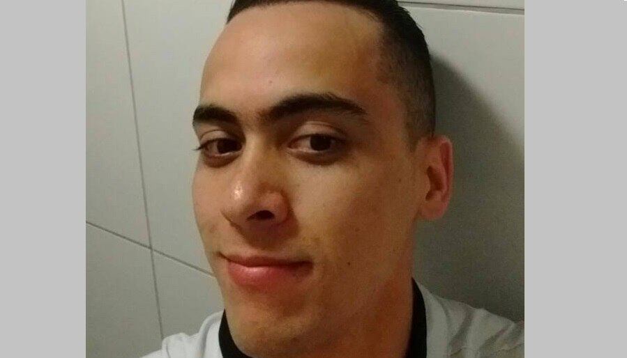 Leandro dos Santos foi morto com quatro tiros pelas costas em SP