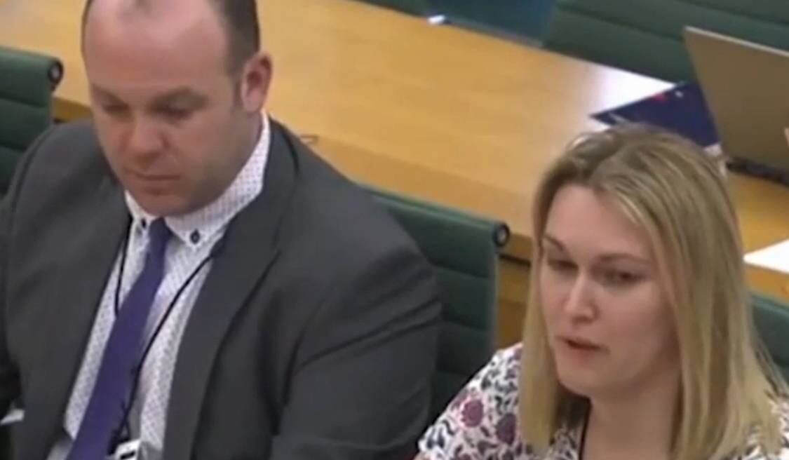 Em uma entrevista emocionante, Jenny Burdett, mãe da menina, alertou os pais de outras crianças para "não deixar que a morte da pequena Faye tenha sido em vão"