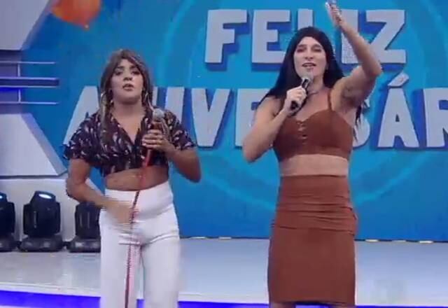 E teve Dança, Gatinho especial para comemorar o aniversário do apresentador Rodrigo Faro. Suas filhas e esposa estavam presentes e o quadro foi uma surpresa de aniversário para o apresentador. Ele e o humorista Tirullipa interpretaram a dupla Simone e Simaria, dos pés à cabeça, até no jeito! No final, as coleguinhas entraram na brincadeira e os quatro se uniram para uma apresentação conjunta