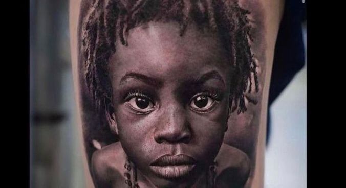 Tatuador pediu desculpas à família. Cliente ainda é desconhecido