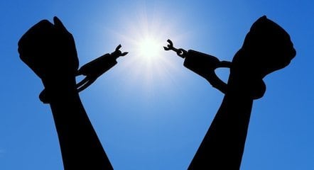 A quem interessa a escravidão moderna?
