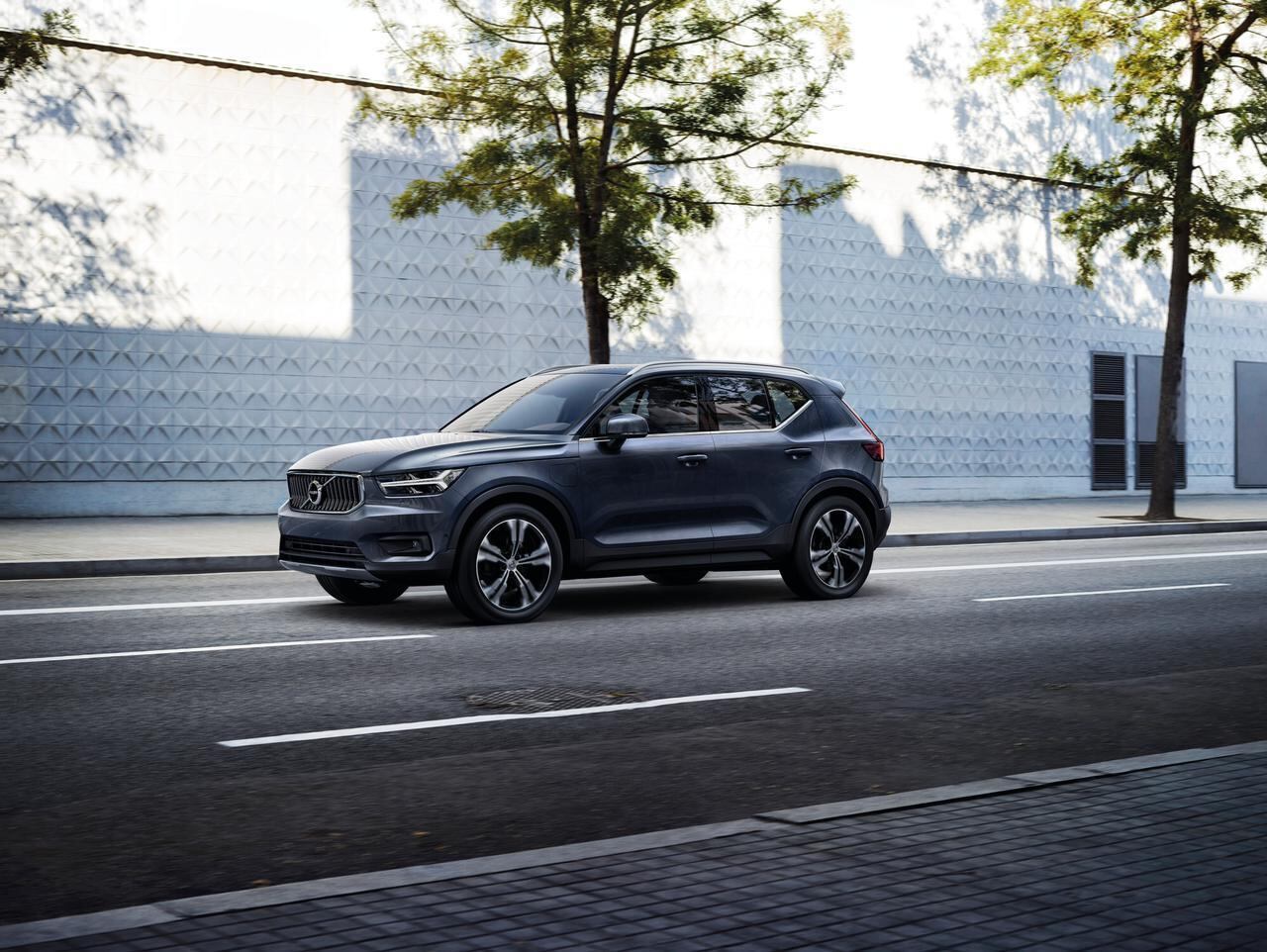 Volvo XC40 foi o terceiro veículo mais vendido entre os importados no mês de fevereiro