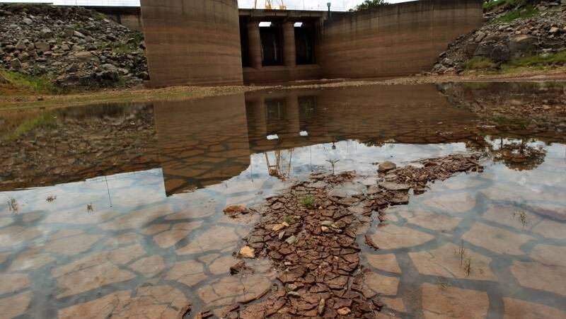 Sistema Cantareira têm queda de cinco pontos percentuais em um mês