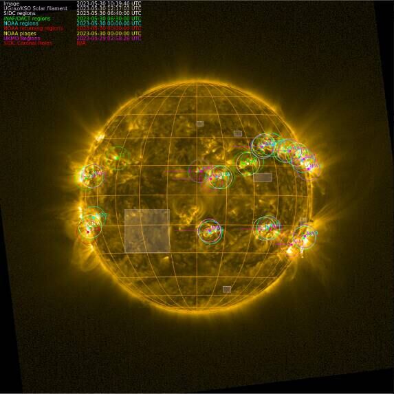 Este mapa solar da agência espacial ESA mostra dez regiões NOAA (locais onde machas são formadas, que podem provocar explosões de plasma) ativas e oito filamentos (camadas finas de material condensado que saem da superfície solar)