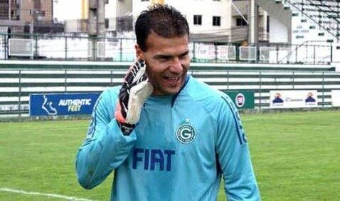 Harlei - Ídolo do Goiás, o ex-goleiro jogou 65 jogos na Copa do Brasil. O ex-jogador foi bicampeão da competição pelo Cruzeiro em 1993 e 1996.
