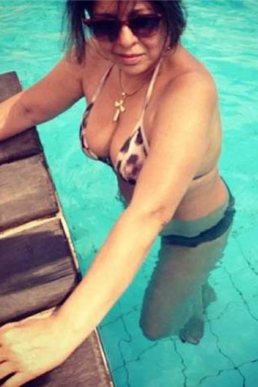 Roberta comentou
sobre as fotos sensuais que publicou e revelou que está com tudo em cima!

+ Roberta Miranda comenta foto polêmica na internet: “Eu não abri as pernas, aquilo é um nu artístico”
+ Roberta Miranda defende Zezé nas redes sociais: “Ele deve continuar discutindo com os fãs”
+ Miss São Paulo lista cinco produtos de beleza indispensáveis na necessaire
+ Zilu revela de onde tirou forças para superar a separação com o cantor Zezé

