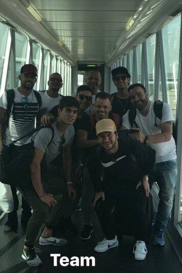 A temporada europeia chegou ao fim para o Barcelona e Neymar já está curtindo as férias. Ele viajou para Dubai com os amigos e o assunto bombou no R7