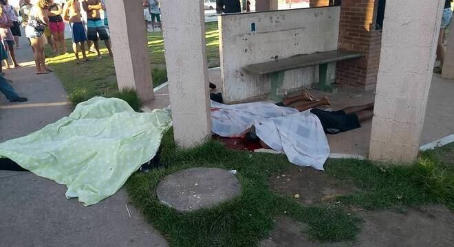 Os cinco jovens foram executados em um condomínio de Maricá