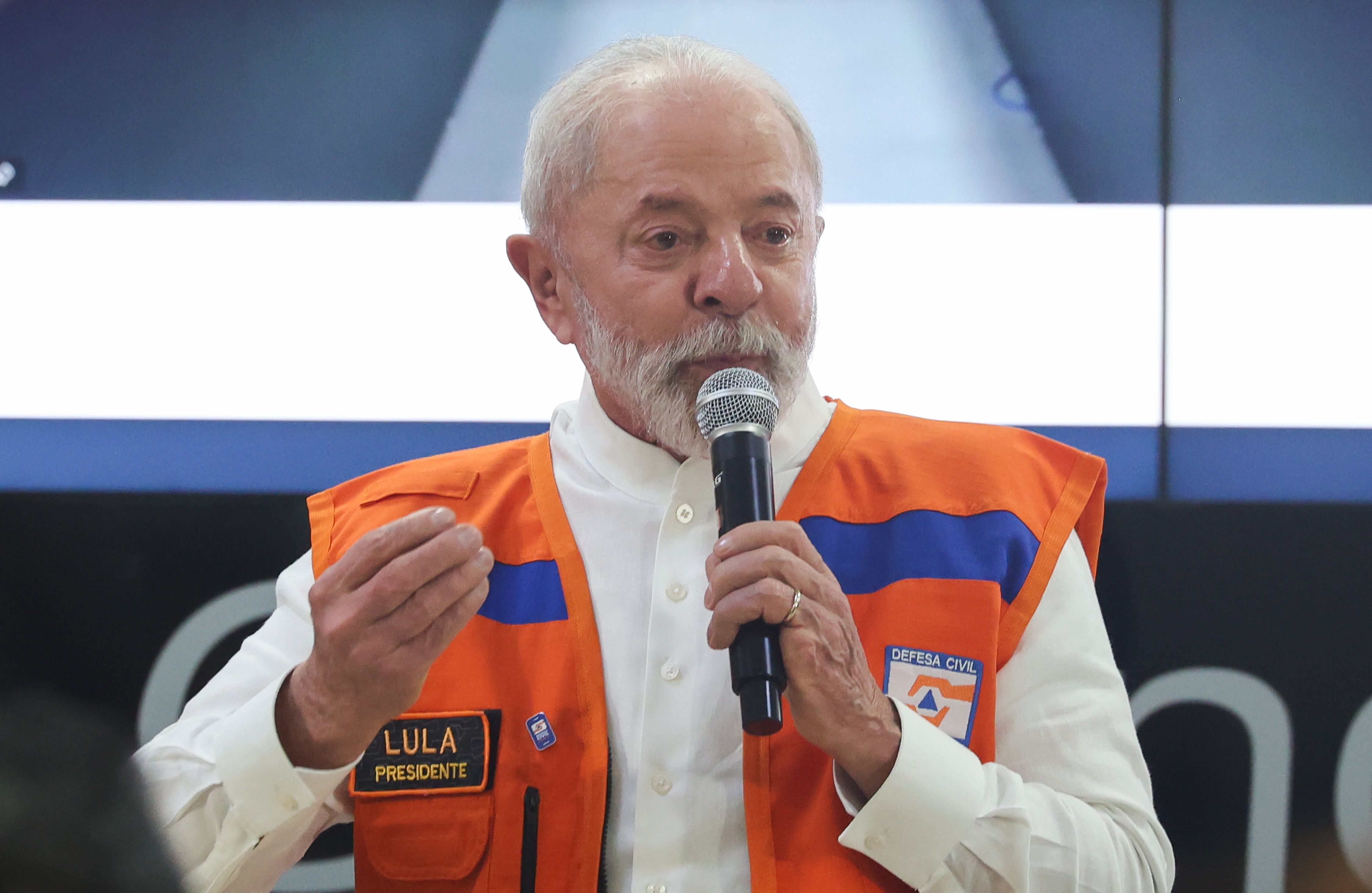 Brasília (DF), 14/06/2025 - O presidente Luiz Inácio Lula da Silva e o ministro da Integração e do Desenvolvimento Regional, Waldez Góes, durante ativação do novo sistema Defesa Civil Alerta na região Nordeste. Foto- Antônio Cruz/ Agência Brasil