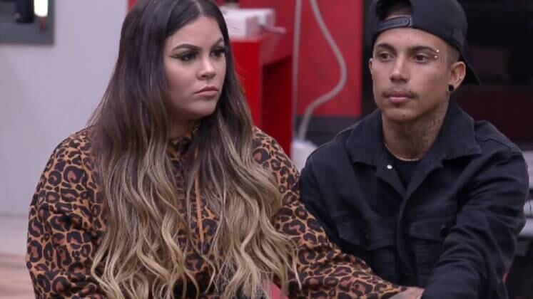 Sobreviventes
Mari e Matheus construíram diversas amizades na Mansão Power. Os casais Bibi e Pimpolho, Márcia e Rod, Mirela e Yugnir e Renata e Leandro foram grandes aliados da dupla na convivência e no jogo. Entretanto, pouco a pouco, o casal viu a eliminação dos parceiros e eles acabaram ficando sozinhos no confinamento