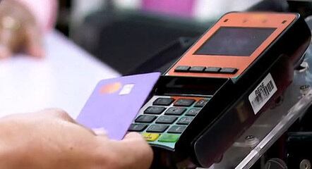 Rotativo do cartão de crédito tem os juros mais altos