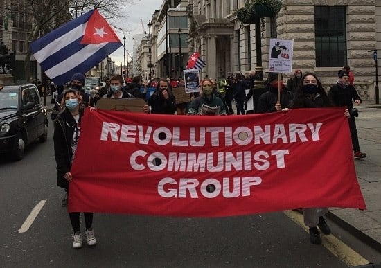 Estudo aponta que muitos jovens que apoiam o socialismo não sabem o que ele realmente significa