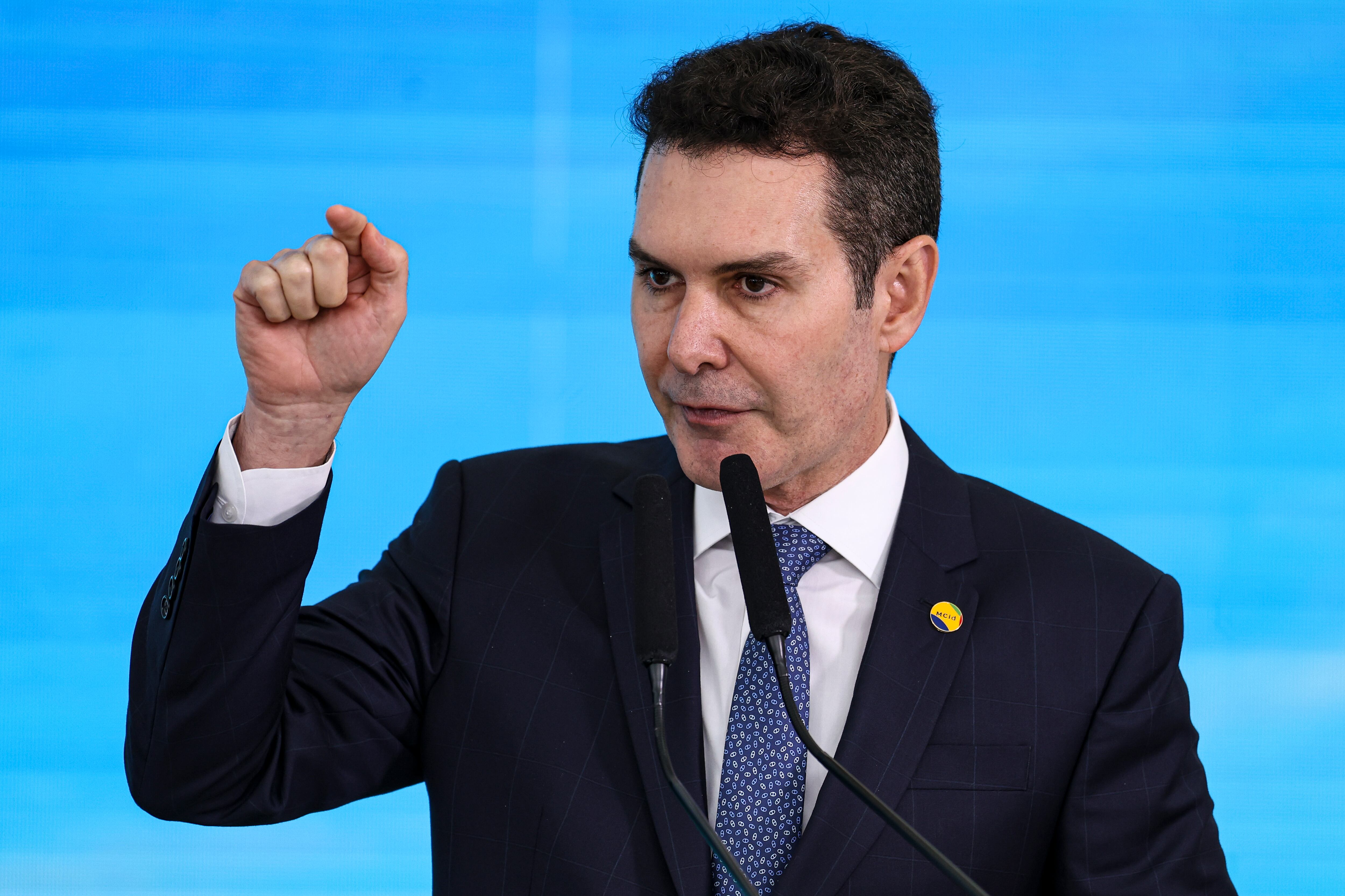 Brasília (DF), 01/08/2025 - O ministro das Cidades, Jader Filho, participa da entrega simultânea de 1.876 unidades habitacionais do Minha Casa, Minha Casa, em cerimônia virtual no Palácio do Planalto. Foto: Marcelo Camargo/Agência Brasil