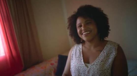 Edilene é uma mulher realizada como trabalhadora doméstica