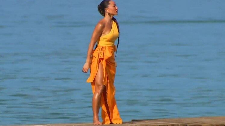 Já em alto mar, Sabrina Sato avisou os exploradores que a prova iria começar. Todos muito nervosos, aguardaram as orientações da apresentadora 