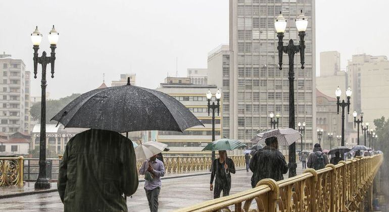 Tempo ficará ainda mais frio na quinta-feira, com máximas de até 20 °C