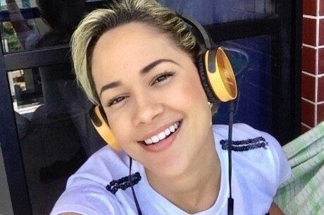 Michele Andrade é a nova vocalista da X-Calypso
