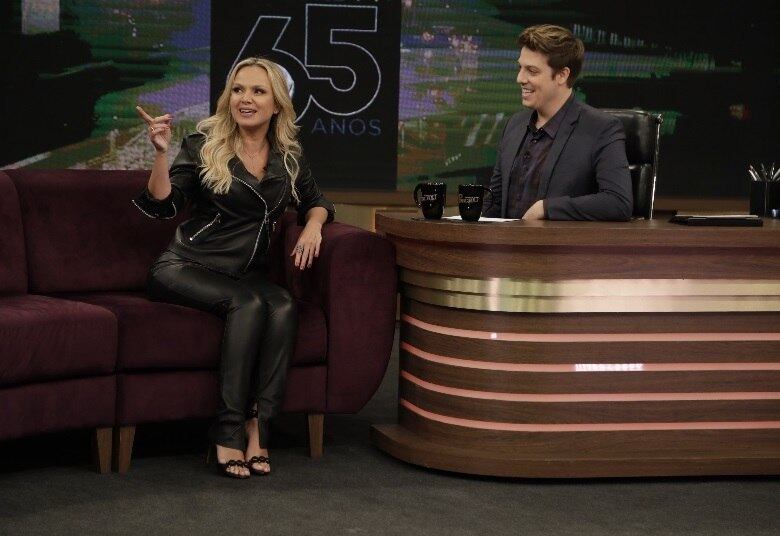 Eliana fala ainda sobre a criação da música Os Dedinhos, que foi uma febre nos anos 1990 entre os pequenos e marca sua biografia

• VÍDEO: Eliana participa do Programa do Porchat nesta segunda-feira (24)
