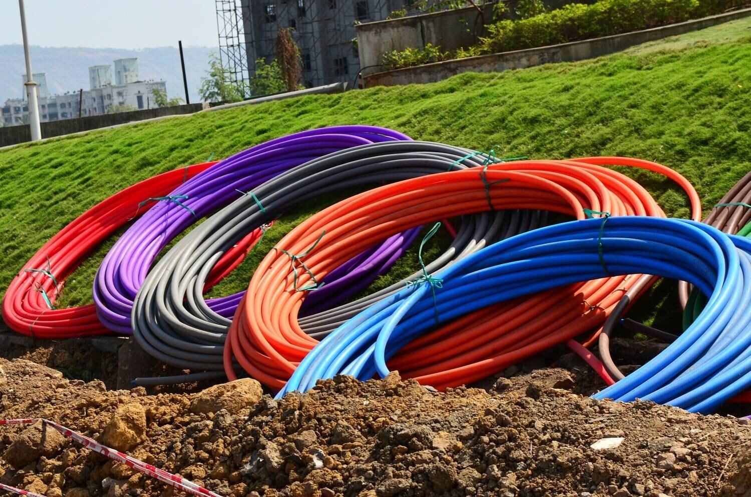 Fibra óptica leva rede mais rápida a todo o país