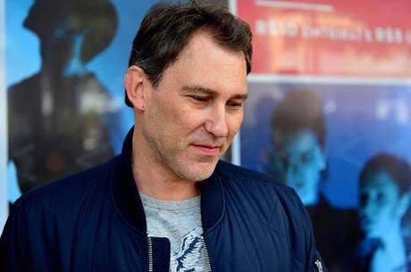 Paulo Goulart Filho fala sobre amizade de sua família com Abujamra