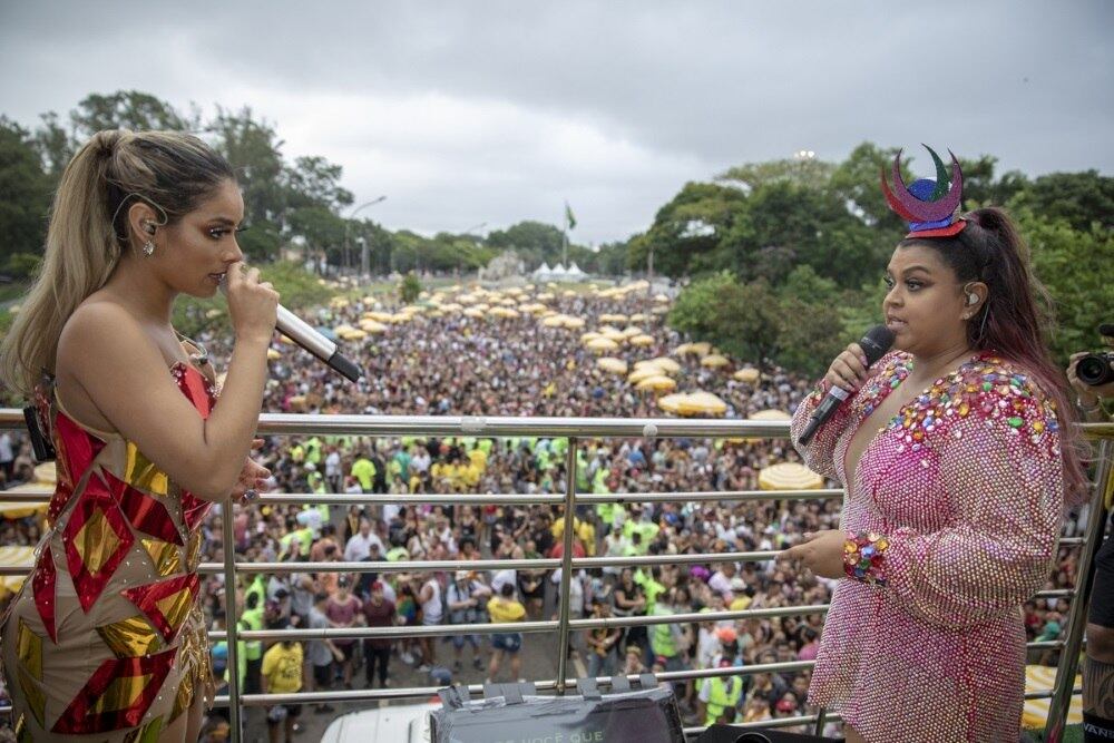 Preta se solidarizou com o drama da mulher de Guimê e a convidou para cantar com ela