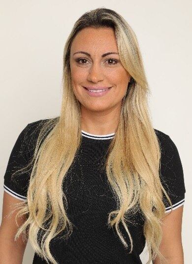 Tati é empresária