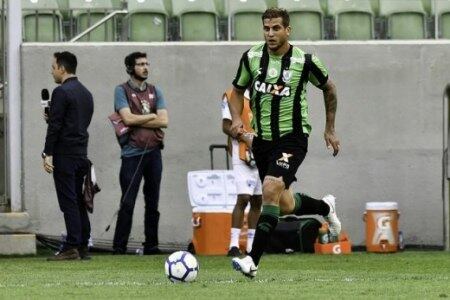 Rafael Moura - América-MG