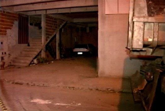 O motorista relatou que o veículo estava guardado em uma garagem