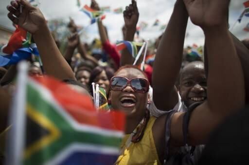 Última homenagem a Mandela no aeroporto militar de Pretória