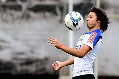 7. Campeonato Paulista

O Paulistão conta com equipes de menor expressão e, consequentemente, com nível técnico mais baixo. Romero pode se aproveitar de uma suposta fragilidade dos adversários para marcar mais gols e, assim, chegar mais preparado para a disputa do Campeonato Brasileiro e da Libertadores