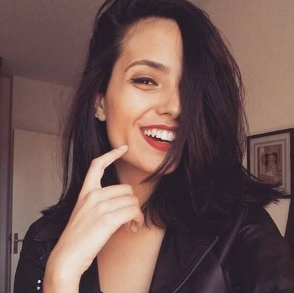 A primeira filha de Latino é a modelo Dayanna Maia, de 19 anos. A mãe da morena é Izabel Cristina, uma advogada mineira. A primogênita é queridinha do pai, que vive postando fotos da moça em suas redes sociais. A modelo também frequenta a casa do cantor e mantém uma relação bem próxima com o cantor