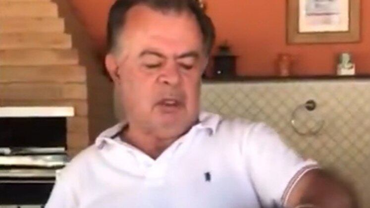 O Cidade Alerta acompanhou as buscas em uma área de mata para encontrar o empresário José Carlos Morato, de 75 anos. Faz 13 dias que o dono de uma vidraçaria desapareceu misteriosamente em Santa Bárbara D'Oeste, no interior de São Paulo. O carro dele foi encontrado atolado em meio a uma estrada de terra. Entenda