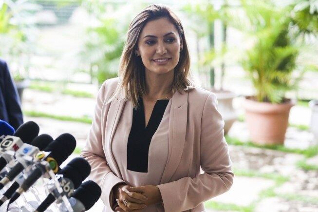 Michelle operou no Hospital DF Star