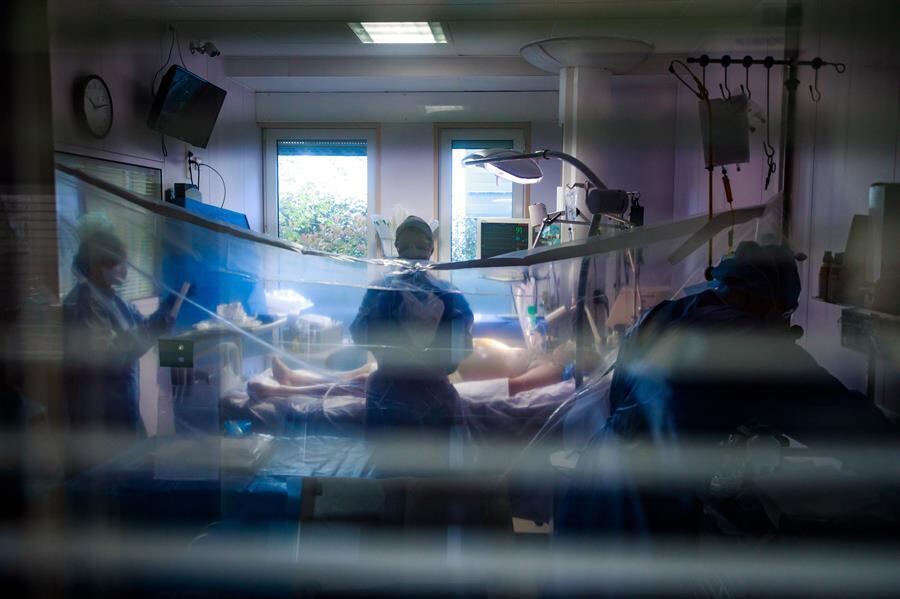 Hospitais superfaturados e verbas mal gastas