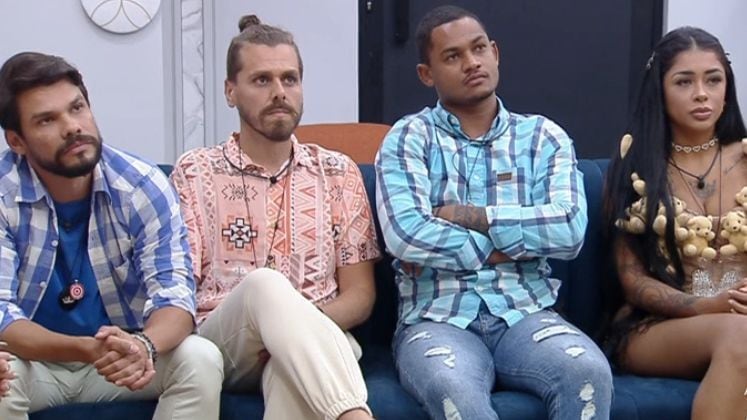 Vivendo e aprendendo a jogar! Para eliminar Fernanda Medrado em sua primeira Zona de Risco, a apresentadora destacou a coragem com que os participantes se jogaram no confinamento. "Vocês viveram tudo intensamente, sorriram, cantaram, lutaram, mostraram o ponto de vista de vocês, brigaram [...]", começou Mariana.

Para finalizar, rolou até conselho para a vida: "Não é fácil ser julgado, porém, para ganhar e vencer na vida, é preciso fazer sacrifícios, e de uma coisa podem ter certeza: vocês vieram, viveram e conquistaram, isso ninguém tira de vocês".
