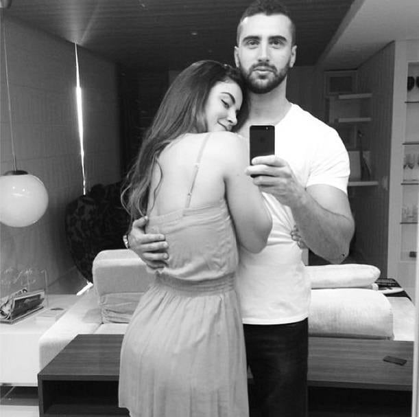 

A morena assumiu recentemente o
romance com Douglas Moro e já mostra toda sua paixão no Instagram

