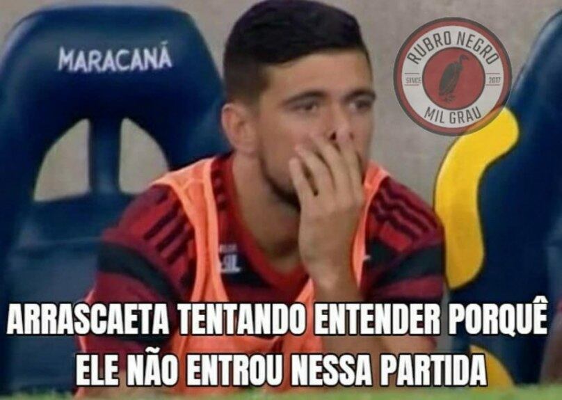 Rubro-negros fazem memes com Arrascaeta na reserva em derrota na Libertadores (Foto: Reprodução)