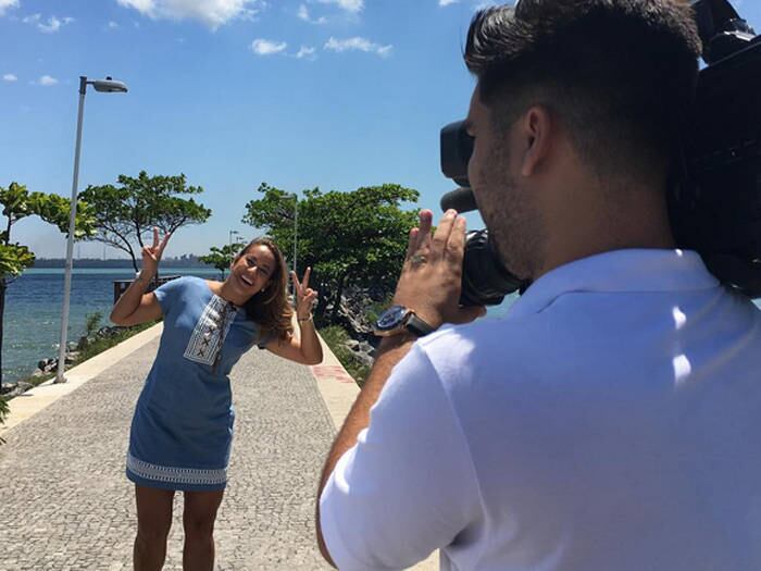 — Já
tinha lido outros comentários várias vezes, mas todo mundo tem sua opinião,
então eu nunca tinha respondido nada. Mas aquilo me incomodou profundamente

+ Mulher passa de 70 kg para 130 kg e garante: “Hoje eu consigo me amar”

+ Acesse R7 Play e assista às íntegras do Hoje em Dia! Clique e experimente de graça!
