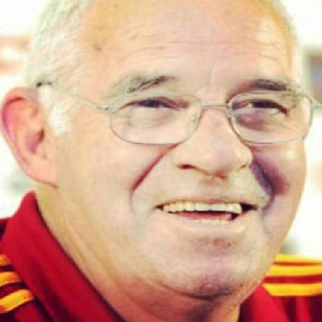Ex-jogador e técnico da Espanha, Luis Aragonés faleceu em fevereiro 