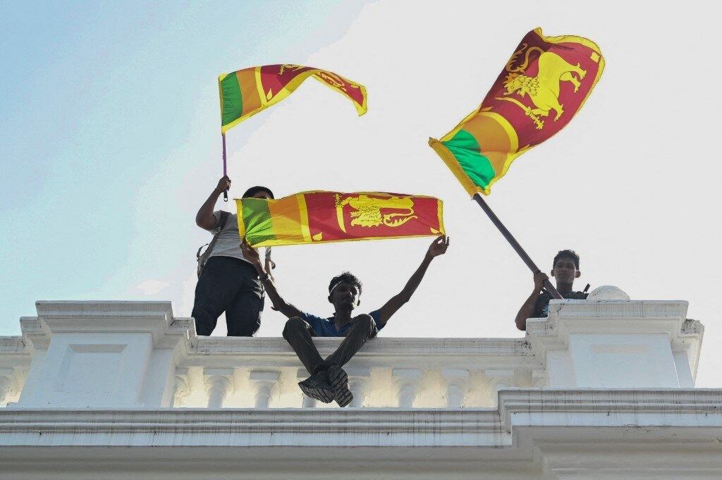 Manifestações populares o Sri Lanka forçaram a fuga e a renuncia do presidente do país