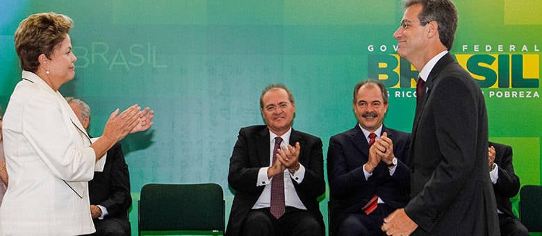 Dilma Roussef participou da cerimônia de posse do novo ministro da Saúde